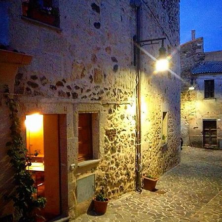 La Casa Del Borgo Bed & Breakfast Ittireddu Exterior photo